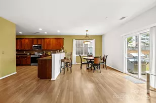 4124 Houldsworth Dr, Charlotte, NC 28213 - Photo 11