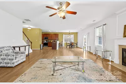 4124 Houldsworth Drive, Charlotte, NC 28213 - Photo 15