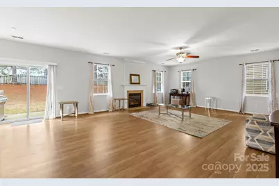 4124 Houldsworth Drive, Charlotte, NC 28213 - Photo 17