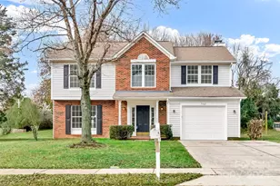 7730 Woodknoll Dr, Charlotte, NC 28217 - Photo 1