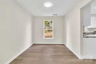 7730 Woodknoll Dr, Charlotte, NC 28217 - Photo 13