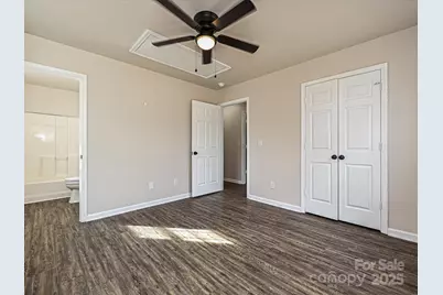 2822 Seymour Drive, Charlotte, NC 28208 - Photo 17