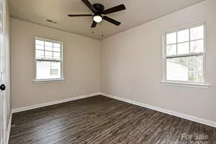 2822 Seymour Dr, Charlotte, NC 28208 - Photo 19