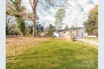 3918 Tipperary Place, Charlotte, NC 28215 - Photo 25