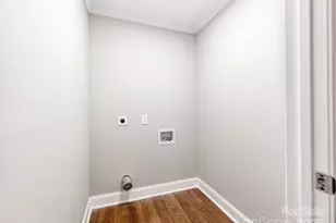 3918 Tipperary Pl, Charlotte, NC 28215 - Photo 21