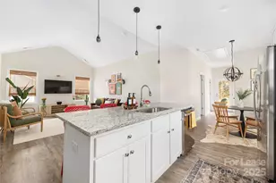 107 Robinson St, Belmont, NC 28012 - Photo 3