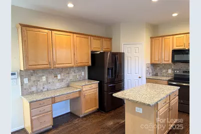 9530 Oswald Lane, Charlotte, NC 28277 - Photo 3