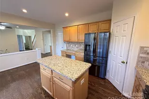 9530 Oswald Ln, Charlotte, NC 28277 - Photo 17