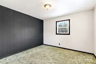 12231 N 226 Hwy, Bakersville, NC 28705 - Photo 11