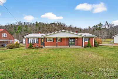 12231 N 226 Highway, Bakersville, NC 28705 - Photo 1