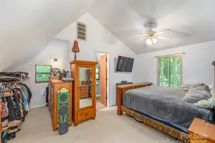 160 Tracy Pl, Clyde, NC 28721 - Photo 13