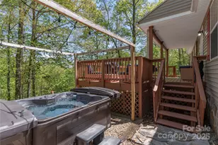 860 Creekside Dr, Maggie Valley, NC 28751 - Photo 5