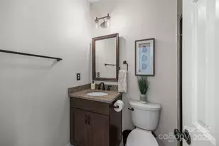 12213 Farnborough Rd, Huntersville, NC 28078 - Photo 37