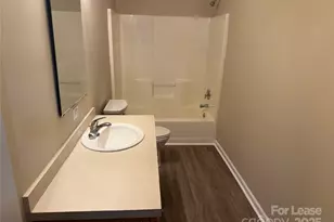 918 Faye St, Statesville, NC 28677 - Photo 11