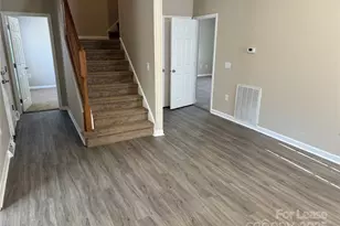 918 Faye St, Statesville, NC 28677 - Photo 3