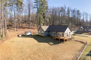 57 Pounding Mill Rd, Hendersonville, NC 28792 - Photo 23
