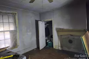 154 E Lacy St, Chester, SC 29706 - Photo 9