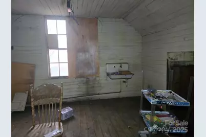 154 E Lacy Street, Chester, SC 29706 - Photo 5