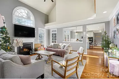 9915 Nicole Lane, Charlotte, NC 28269 - Photo 9