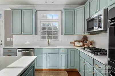 9915 Nicole Lane, Charlotte, NC 28269 - Photo 17