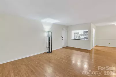 4754 Hedgemore Drive, Charlotte, NC 28209 - Photo 5