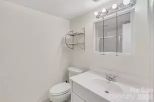 4754 Hedgemore Dr, Charlotte, NC 28209 - Photo 15