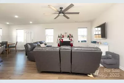 339 Kennerly Center Drive, Mooresville, NC 28115 - Photo 5