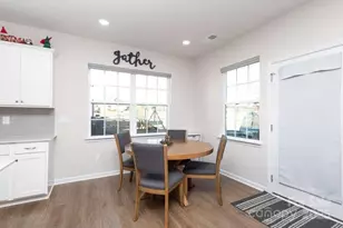 339 Kennerly Center Dr, Mooresville, NC 28115 - Photo 17