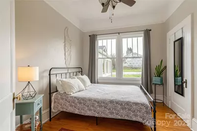 506 W Blue Ridge Road, East Flat Rock, NC 28726 - Photo 15