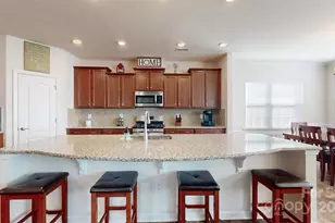 1909 Sapphire Meadow Dr, Fort Mill, SC 29715 - Photo 9