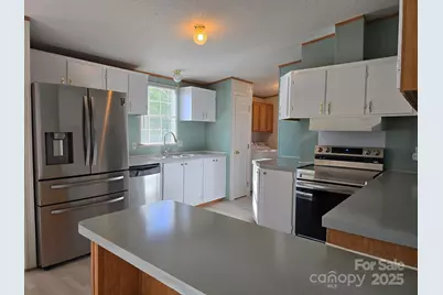 129 Oak Trails Pass, Leicester, NC 28748 - Photo 15