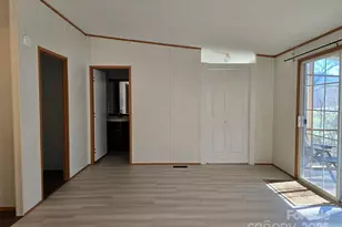 129 Oak Trails Pass, Leicester, NC 28748 - Photo 23