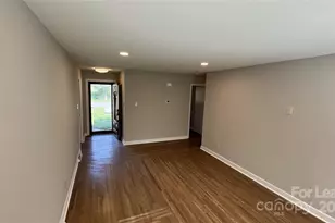 3813 Woodgreen Terrace, Charlotte, NC 28205 - Photo 7