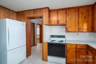 897 Calloway Rd, Lincolnton, NC 28092 - Photo 17