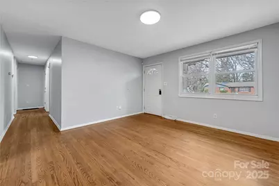 235 Edgegreen Drive, Charlotte, NC 28217 - Photo 5