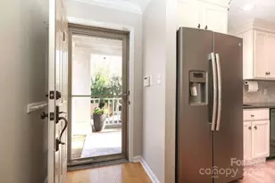 225 S Chase St, Charlotte, NC 28207 - Photo 13