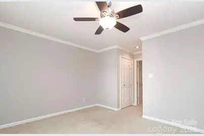 225 S Chase Street #B, Charlotte, NC 28207 - Photo 23