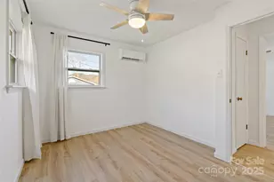 29 Alexander St, Black Mountain, NC 28711 - Photo 27