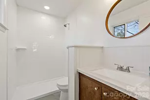 29 Alexander St, Black Mountain, NC 28711 - Photo 25