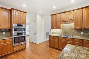 1427 Doe Ridge Ln, Fort Mill, SC 29715 - Photo 17