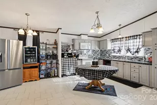 4648 Belvedere Dr, Claremont, NC 28610 - Photo 21