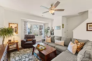 9930 Treeside Ln, Matthews, NC 28105 - Photo 3