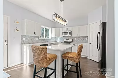 9930 Treeside Lane, Matthews, NC 28105 - Photo 7