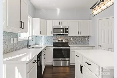 9930 Treeside Lane, Matthews, NC 28105 - Photo 9