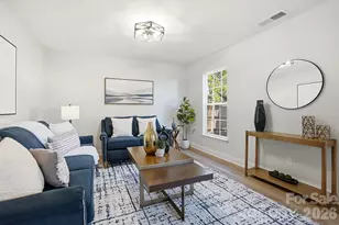 5025 Deerton Rd, Charlotte, NC 28269 - Photo 7