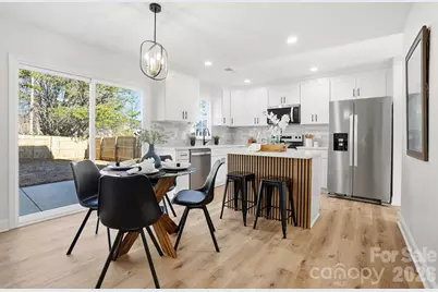 5025 Deerton Road, Charlotte, NC 28269 - Photo 9