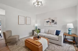 311 Red Roan Pl, Charlotte, NC 28215 - Photo 7