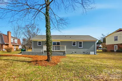 311 Red Roan Place, Charlotte, NC 28215 - Photo 37