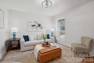 311 Red Roan Pl, Charlotte, NC 28215 - Photo 13