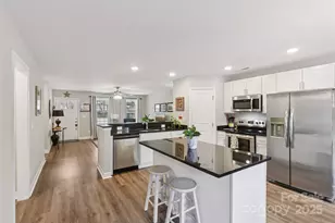 2416 Brookmeade Dr, Albemarle, NC 28001 - Photo 13